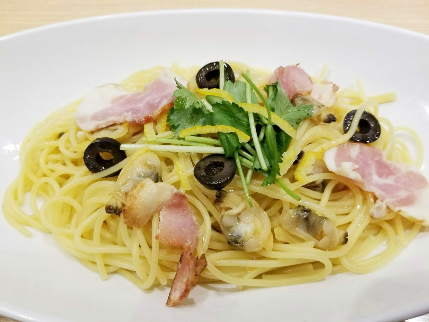 あさりとベーコンの柚子風味和風スパゲティ